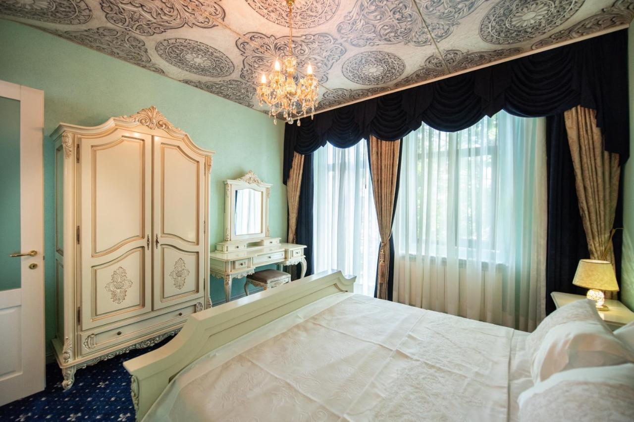 Jmr Royal -Luxury Rooms & Private Sauna Constança Quarto foto